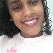 Profesora de arte folclore y cultura, imparte clases a niños y adolescentes de todas las edades